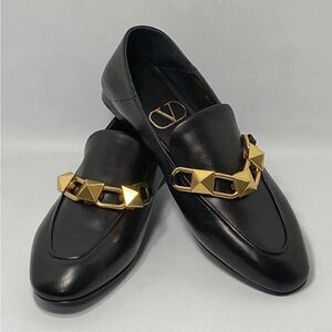 Valentino Garavani Roman Stud leather loafers size 37